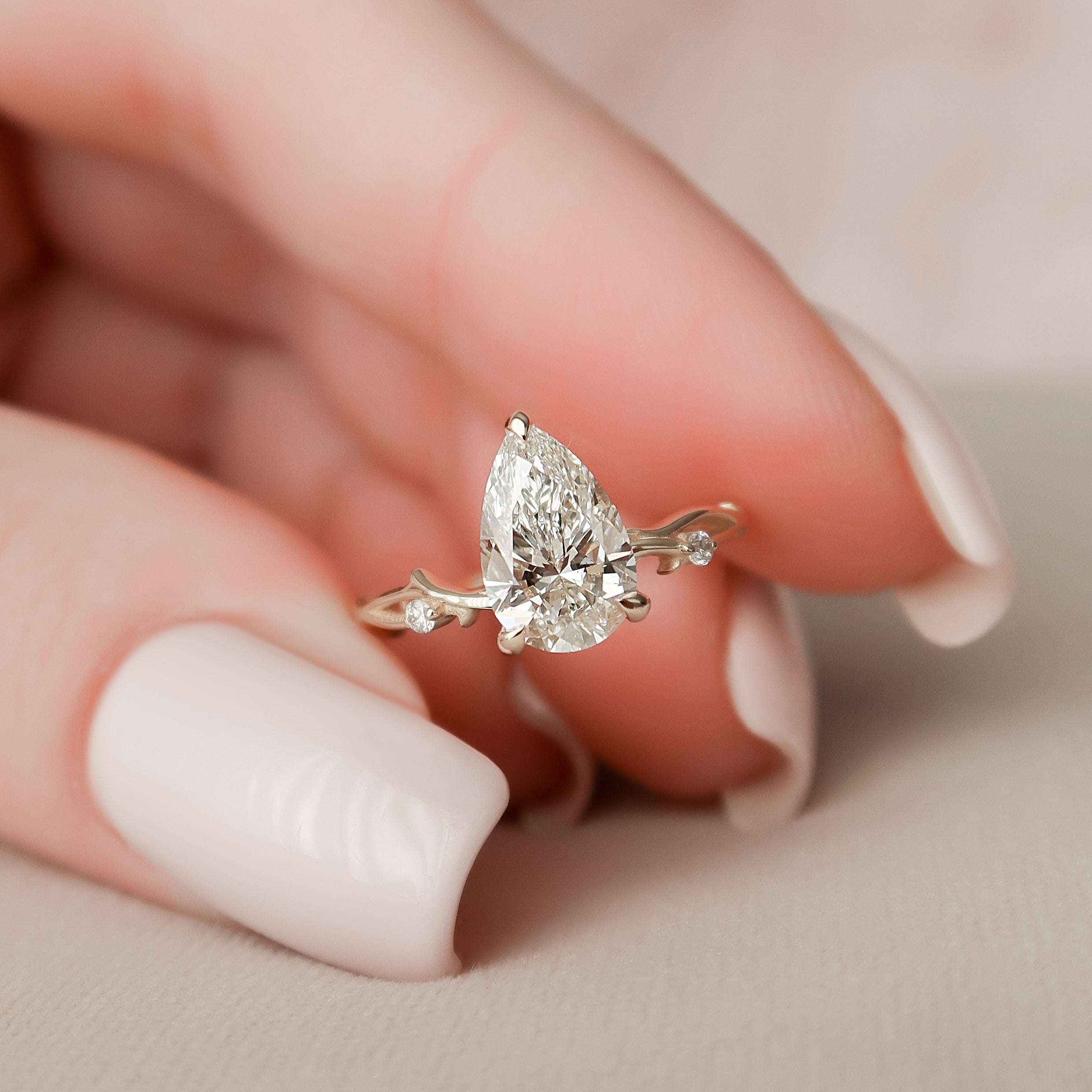 The Ultimate Guide to Buying Engagement Rings in Manila