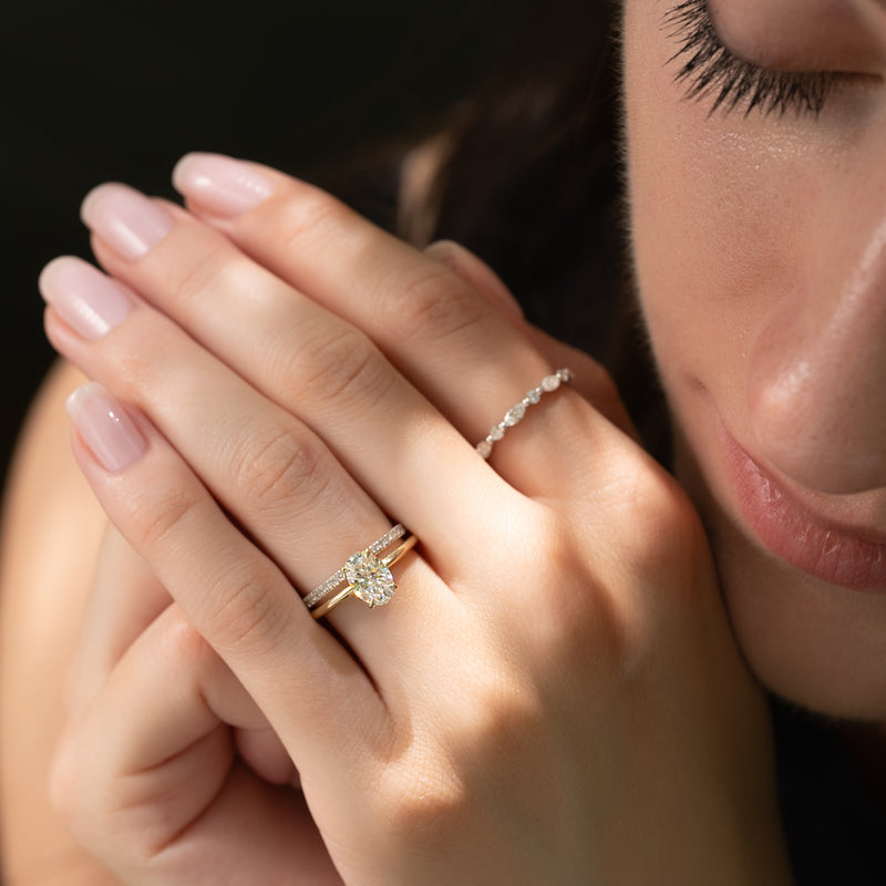 The Kamellie - Engagement Ring Made in Yellow Gold