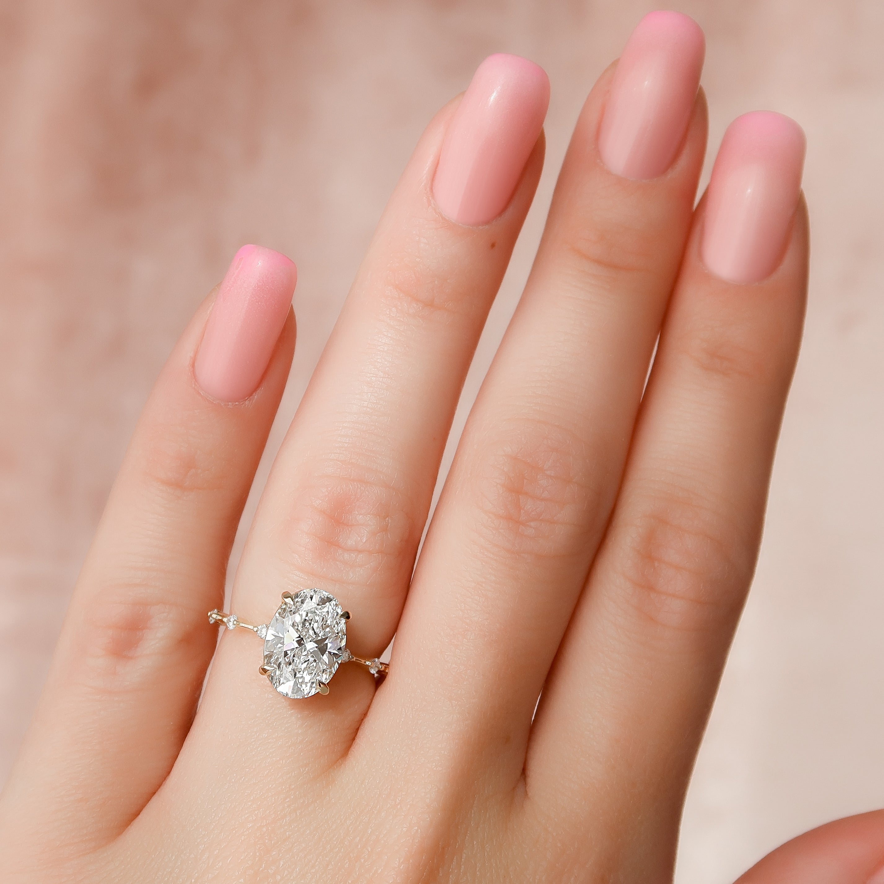 Keyzar · When size really matters: How an engagement ring should fit