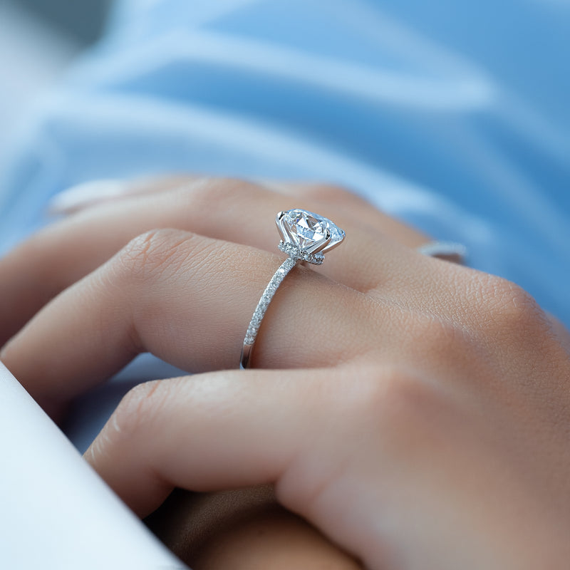 The Pave Nelly - Engagement Ring Made in White Gold