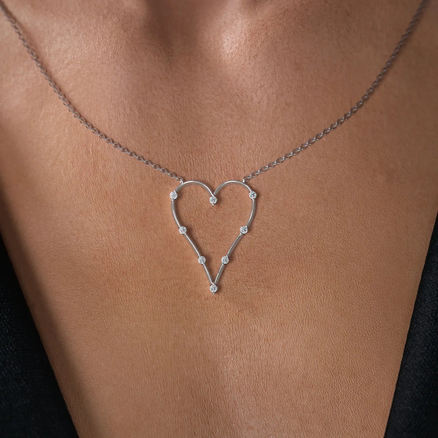 14k White Gold Distance Heart Pendant