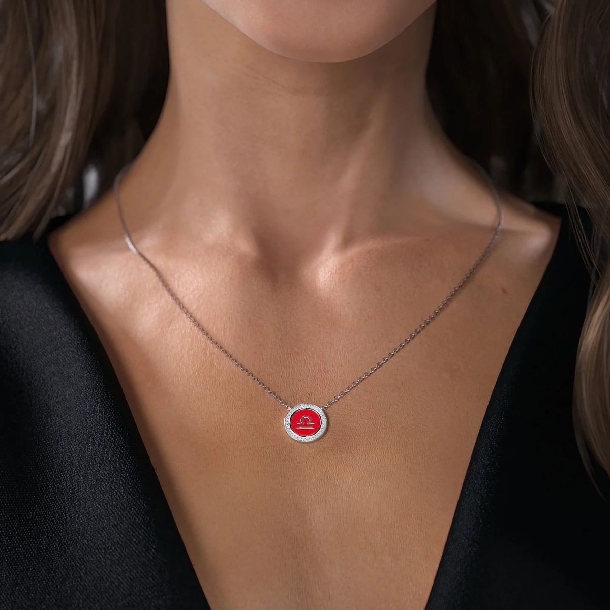 14k White Gold Pink Aquarius Disk Pendant