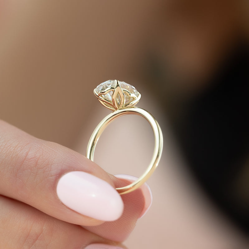 The Alison - Engagement Ring Made in Yellow Gold