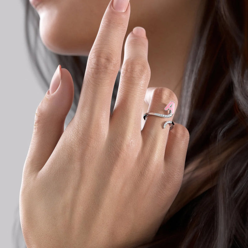 White U 14K White Gold Initial Letter Dainty Ring