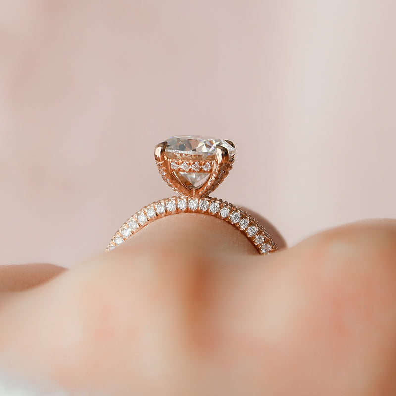 Will Wedding Rings Fit After Pregnancy? - Wedding Bands & Co.