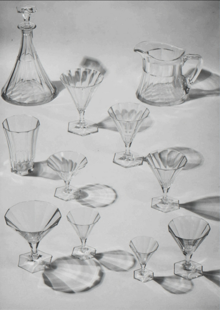 Advertising photograph for Družstevní práce (glass by Ludvika Smrckova), 1930s. Gelatin silver print.