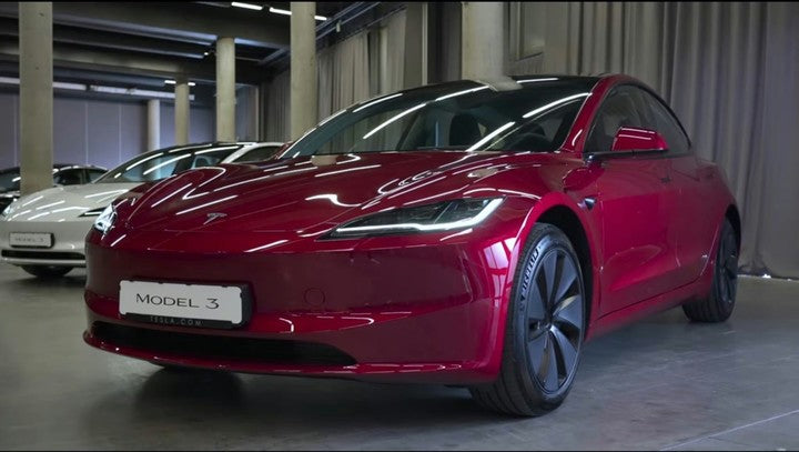 The two new color schemes are shown in new Model 3
