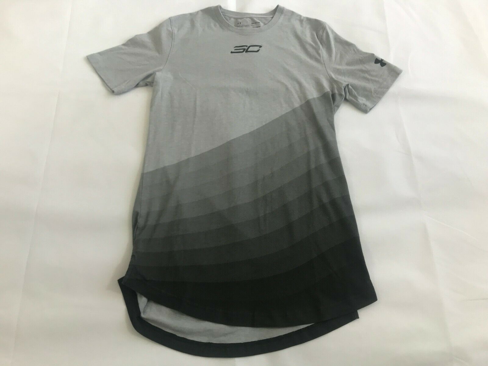 mens under armour gym top