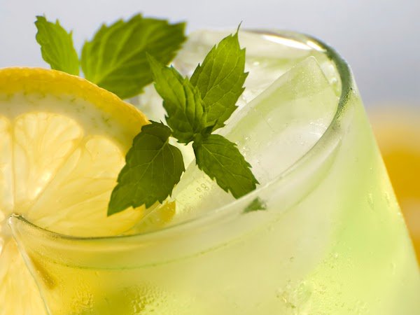 lemongrass cooler drink