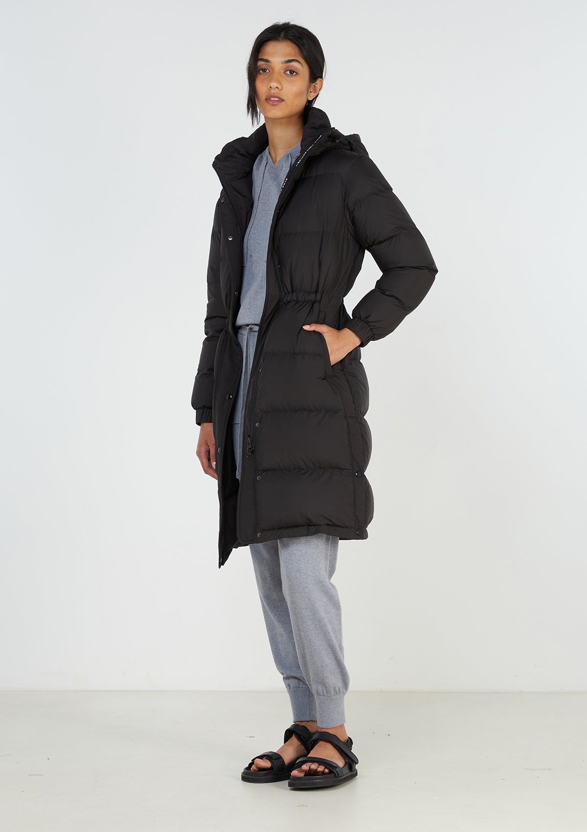 Elka Collective Down Jacket