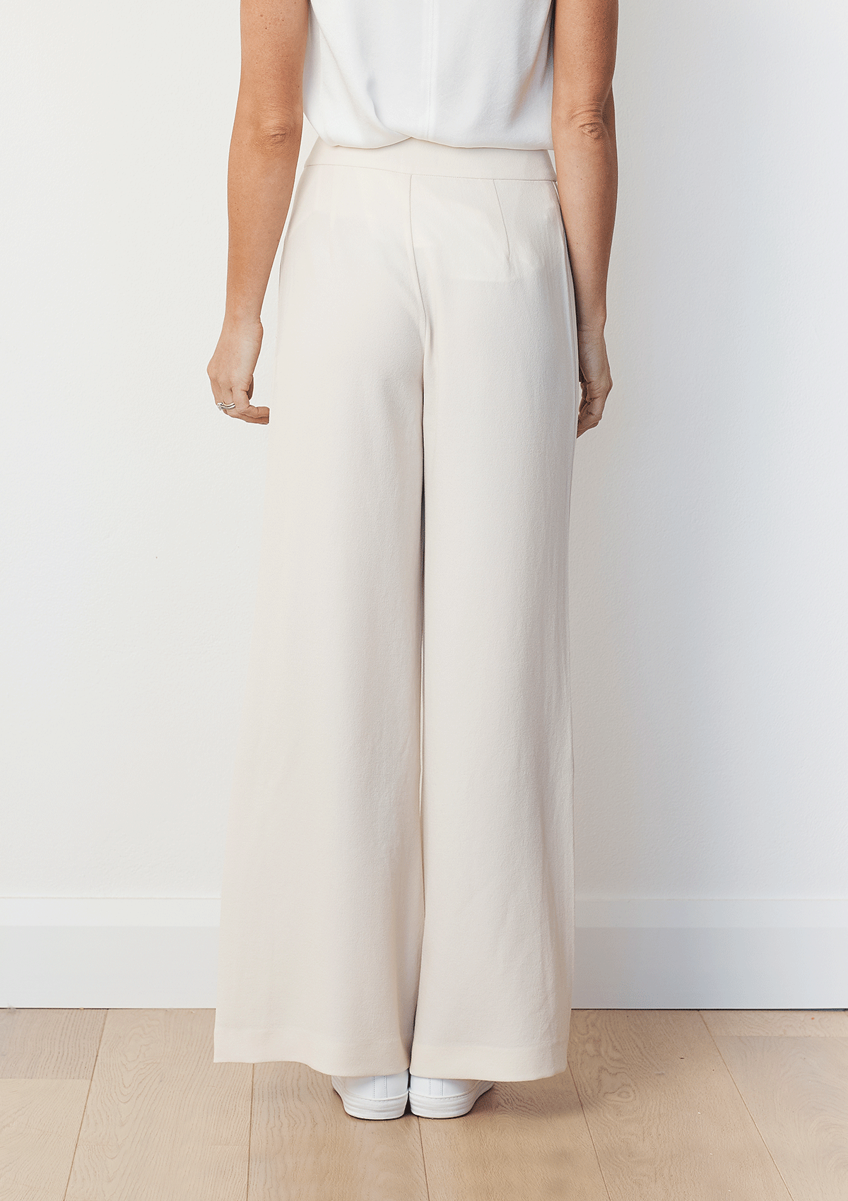 Luxe Deluxe Borderline Wide Leg Pant