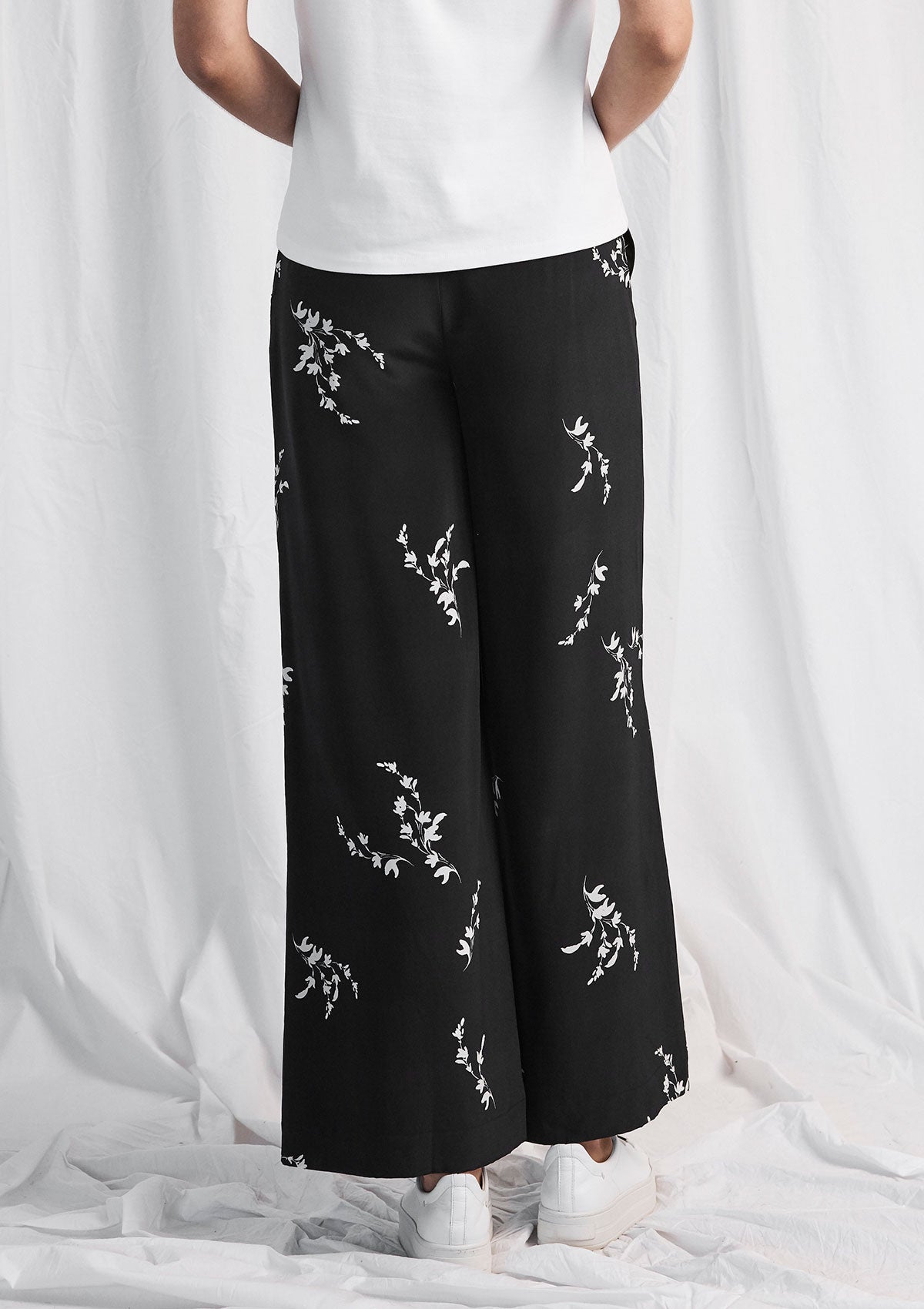 Luxe Deluxe Heart of Gold Wide Leg Pant