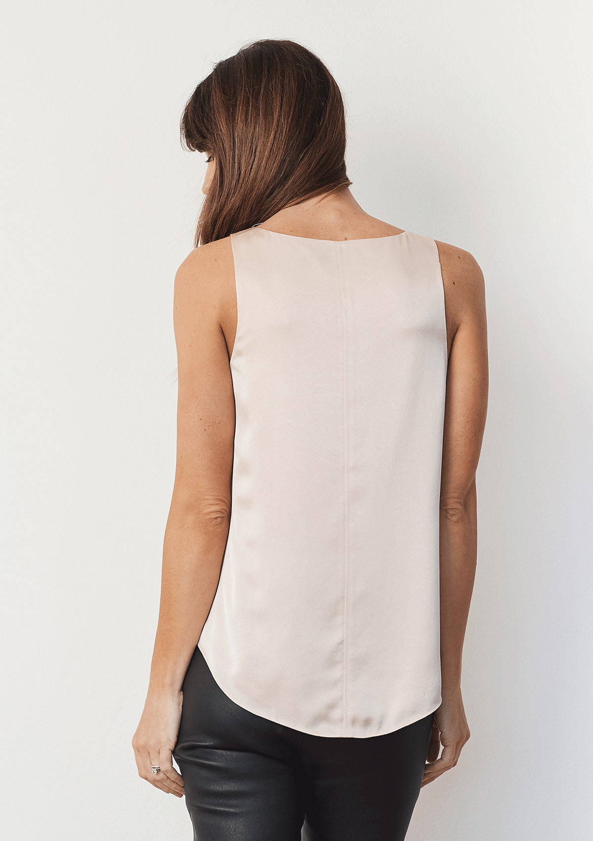 Luxe Deluxe Fast Fix Scoop Neck Tank