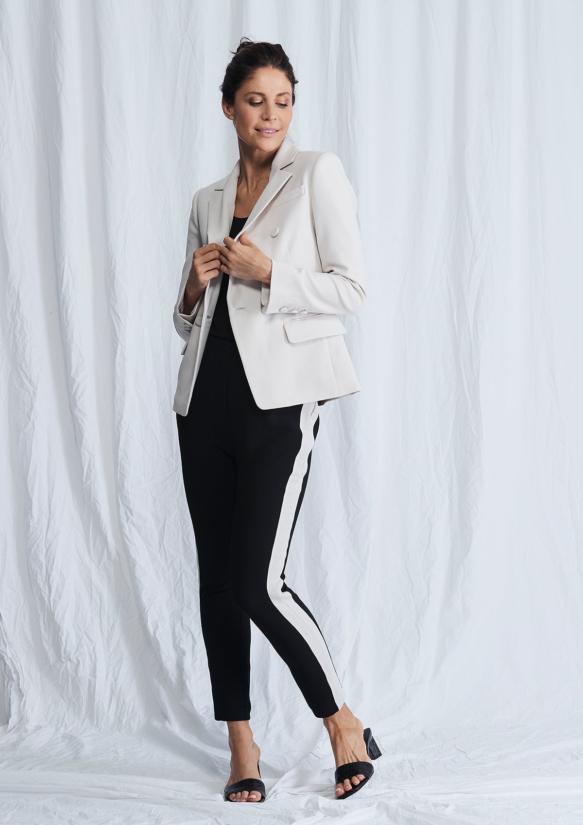 Luxe Deluxe Borderline Structured Blazer