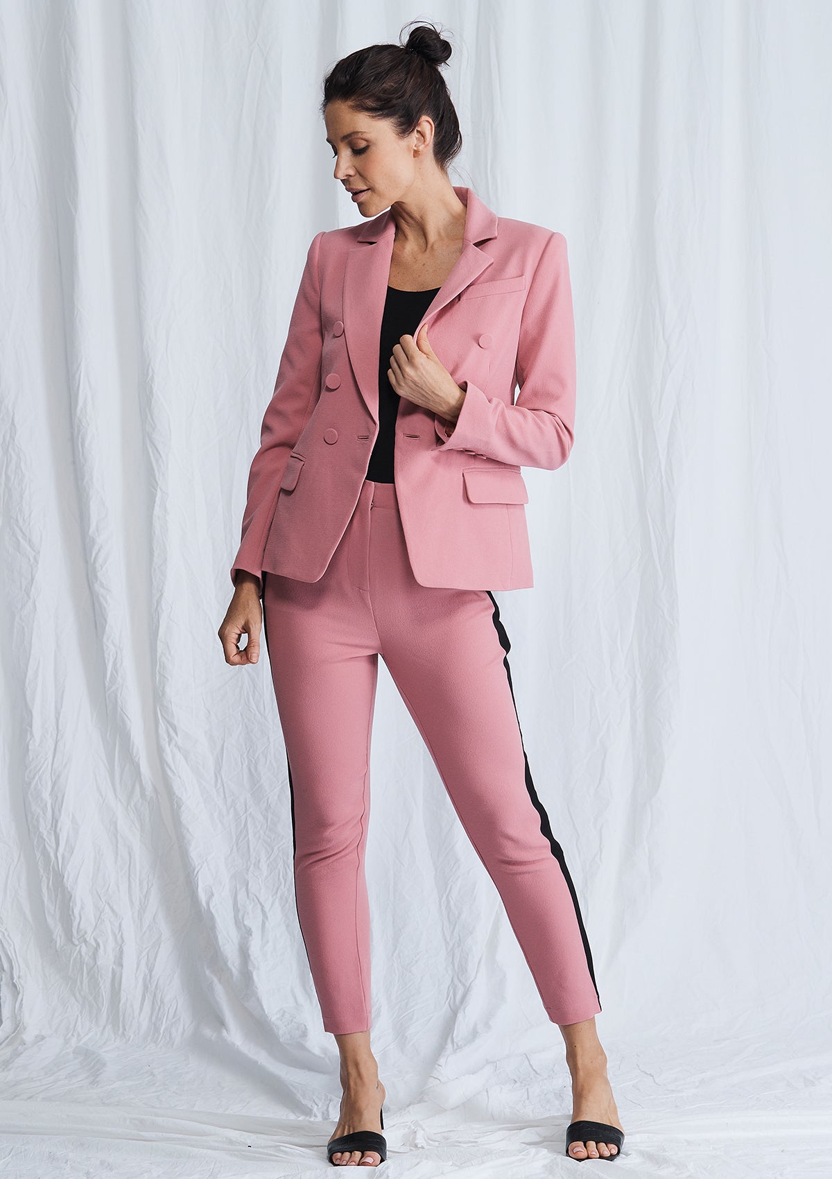 Luxe Deluxe Borderline Structured Blazer