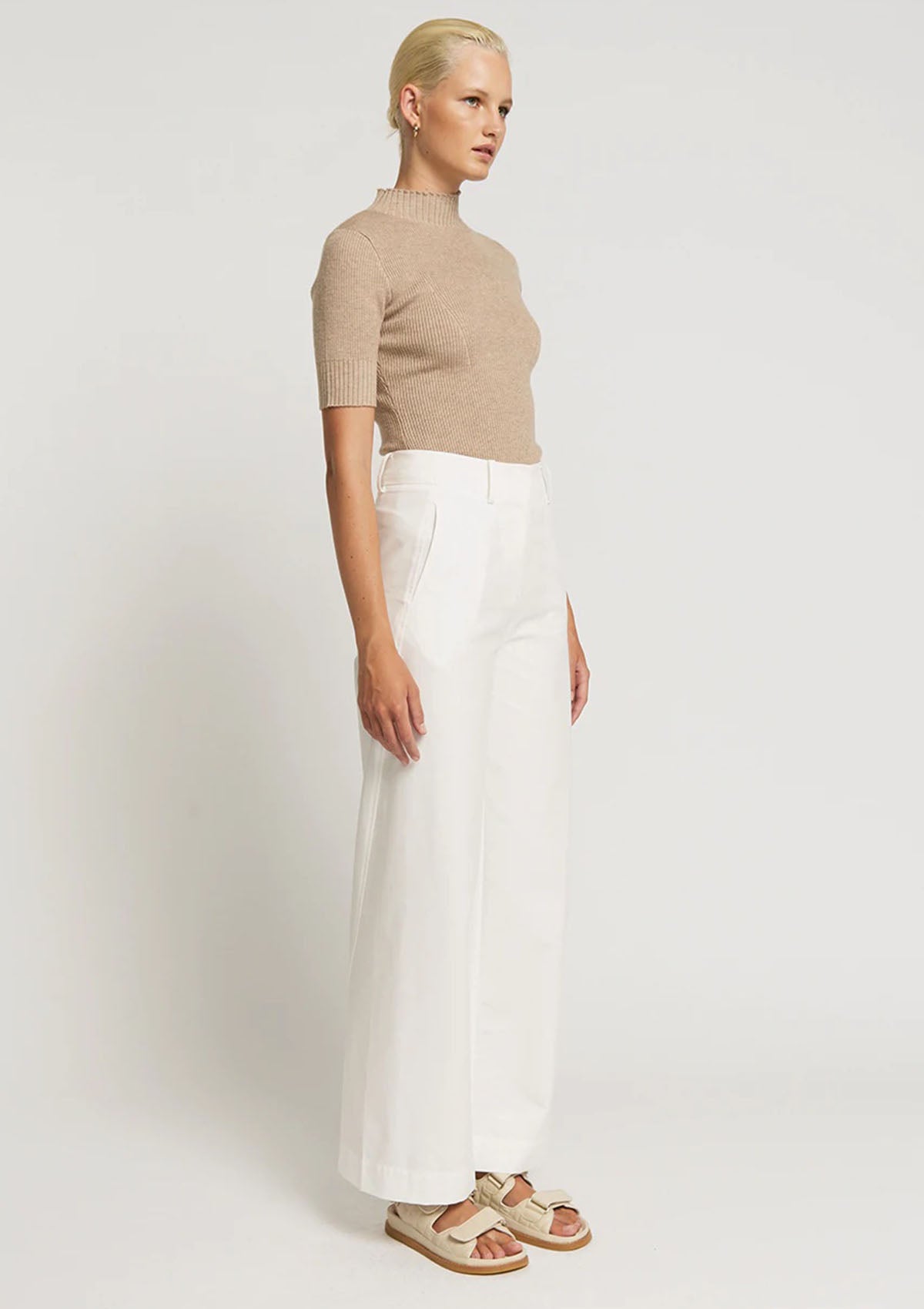 FRIEND of AUDREY Dita Twisted Seam Trousers