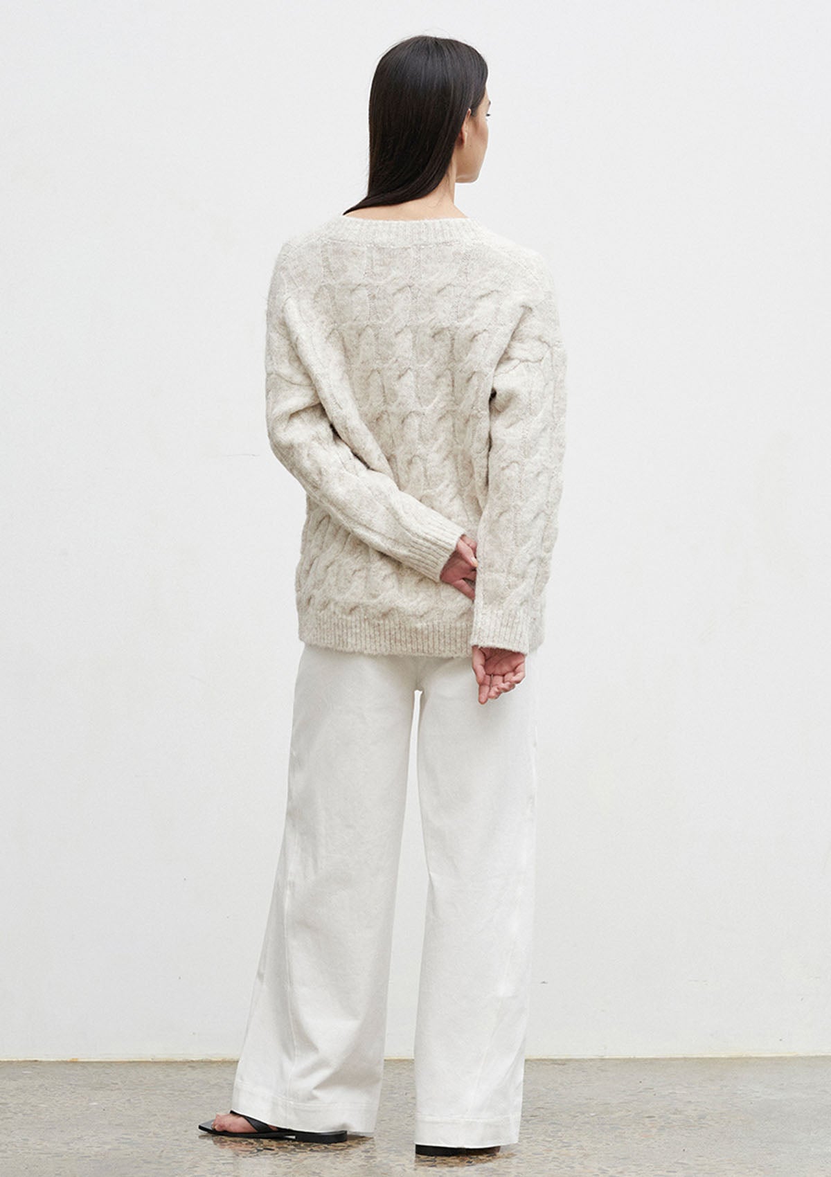 FRIEND of AUDREY Kara Cable Knit Melange V-Neck Knit