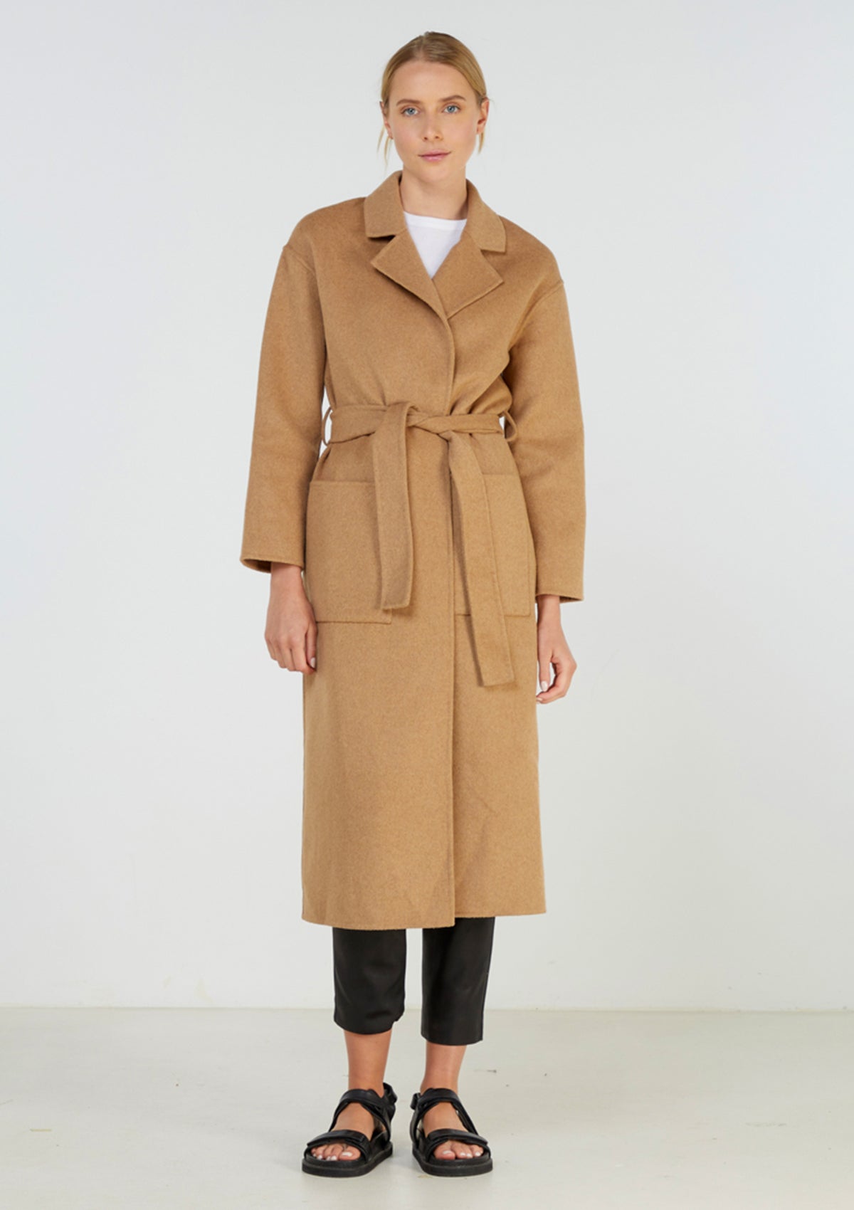 Elka Collective Form Coat