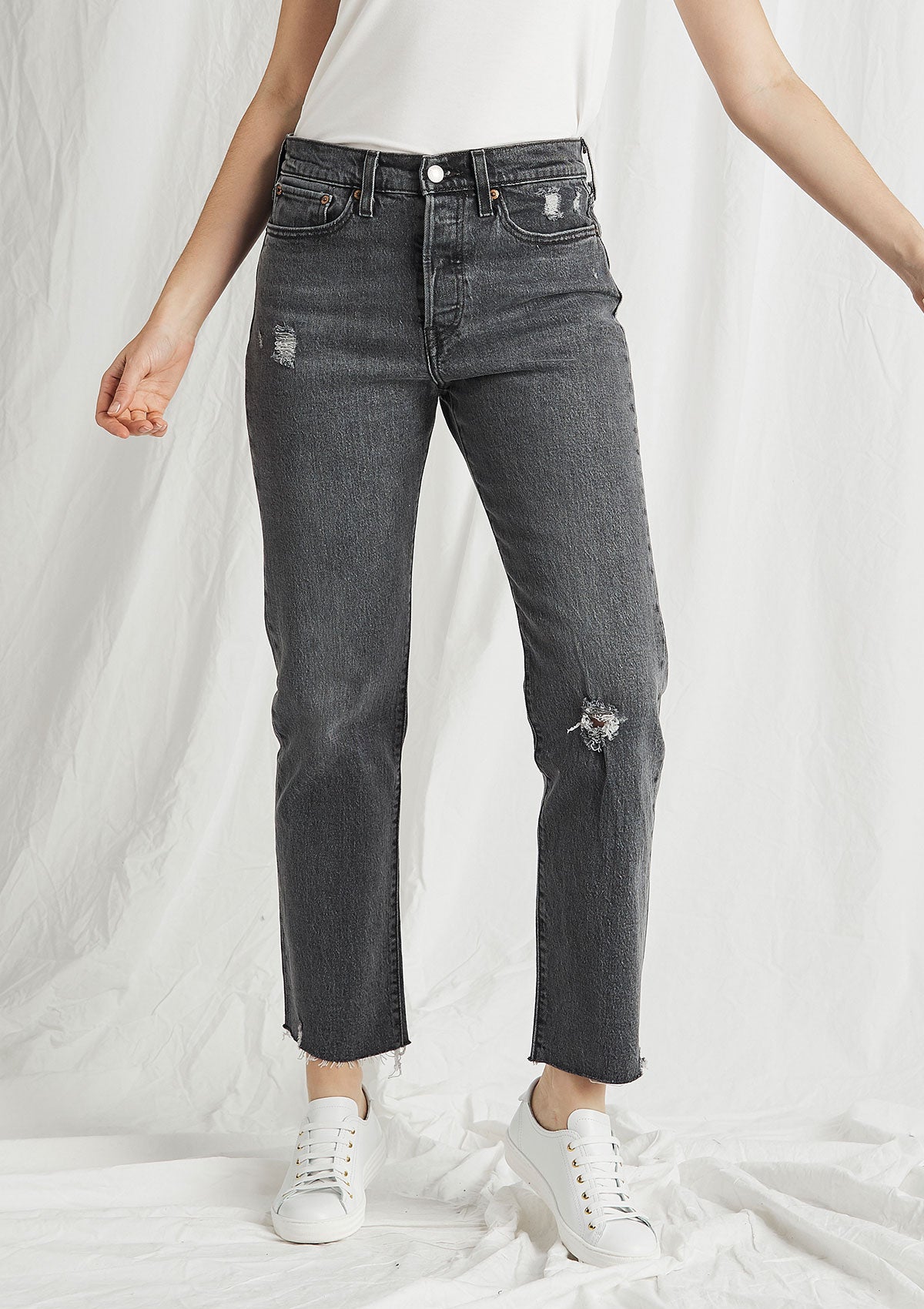 Levis Wedgie Straight Jean