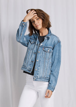 levi's ex boyfriend trucker jacket soft as butter