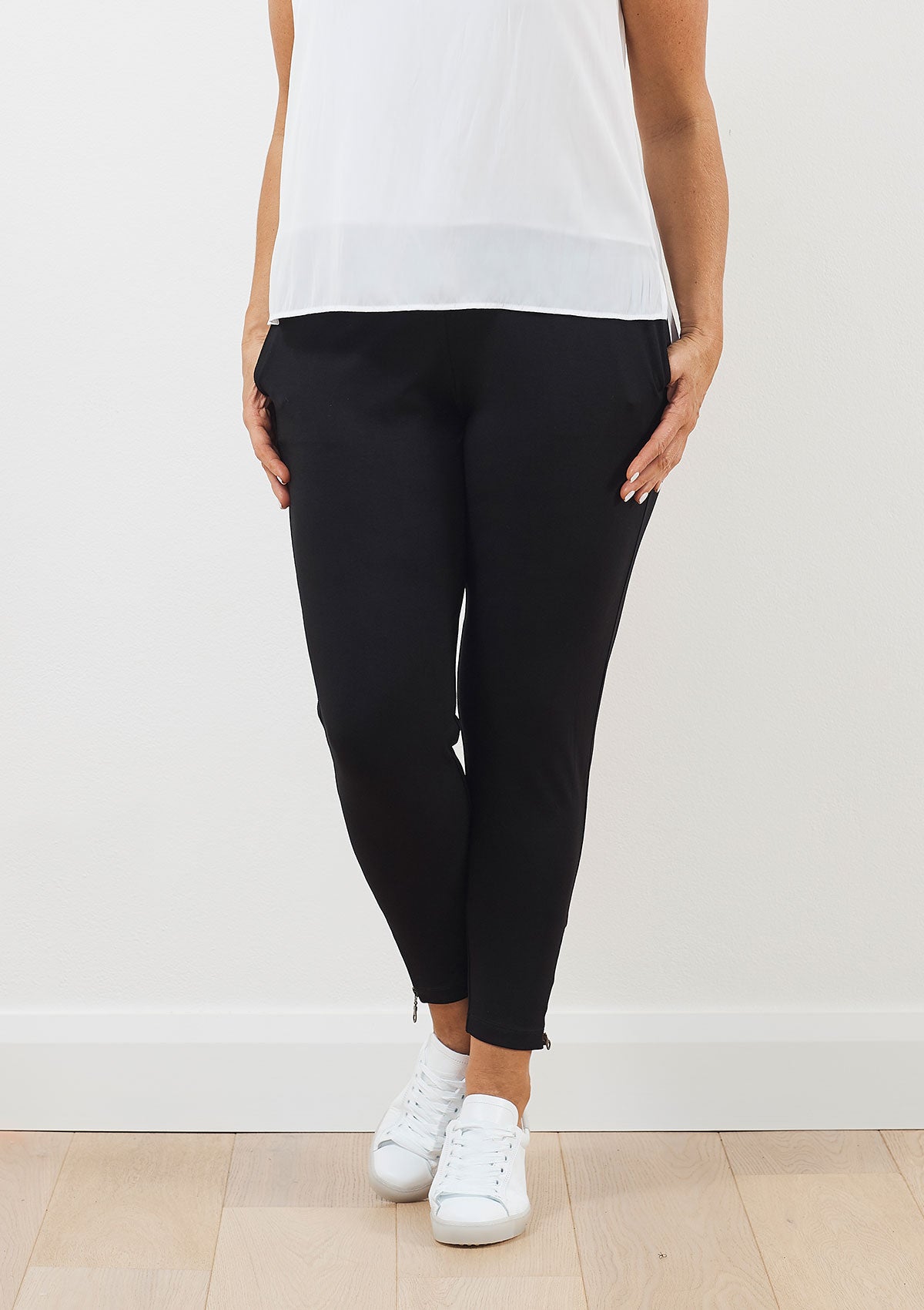 Mela Purdie Curve Zip Stiletto Pant