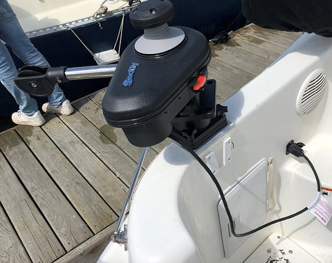 Scotty electric downrigger on a V-Lock