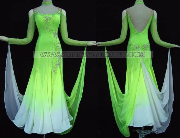 ballroom dance apparels for women,ballroom dancing attire for competition,plus size ballroom competition dance outfits,ballroom dance gowns shop