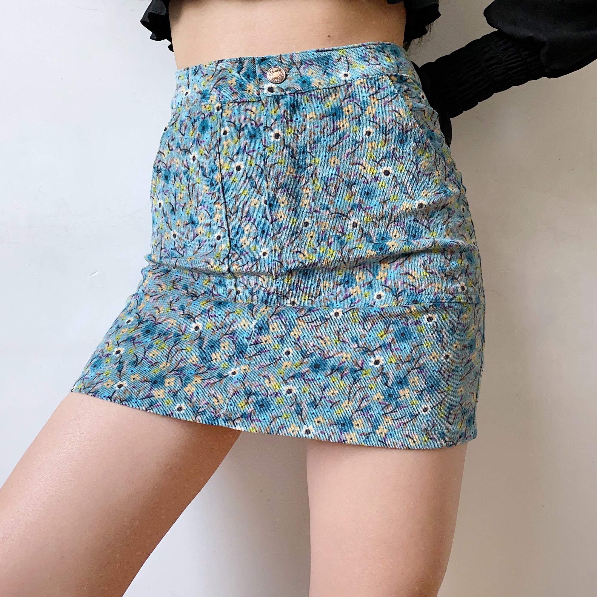 Jessa Floral Corduroy Skirt – Pellucid