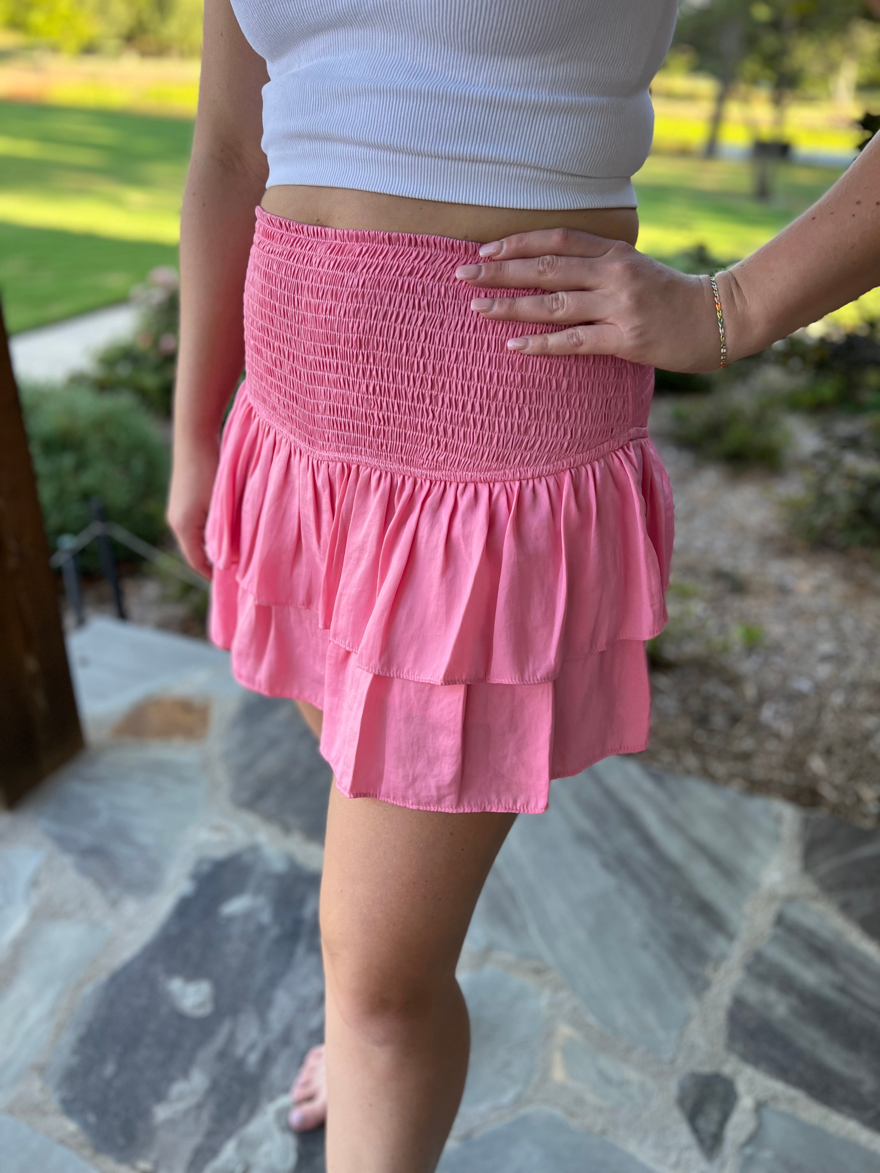 SKYLAR SMOCKED MINI SKORT - PINK