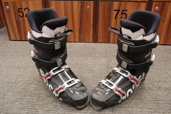 Ski Boots – Traventuria Sports