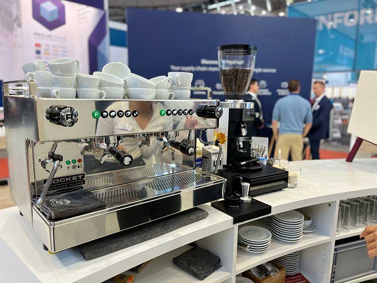 roestkaffee Maschinenverleih_verliehene Siebträgermaschine auf einer Messe