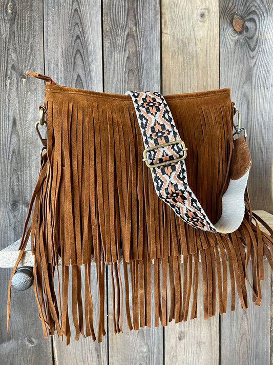 The Cheyann Suede Fringe Crossbody Bag - Tan – Southern Julep