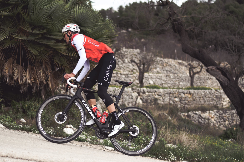 world tour cycling teams bikes