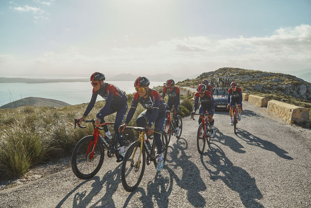world tour team bike sponsors