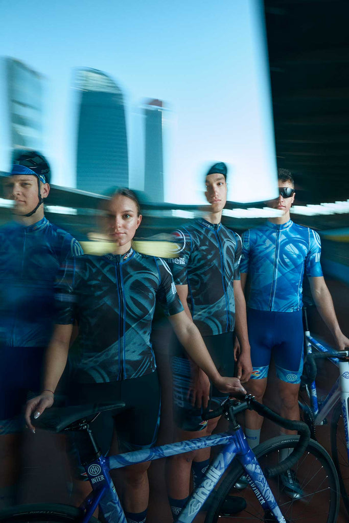 Ophef behalve voor Signaal Football meets cycling in the new Inter X Cinelli collection – Rouleur