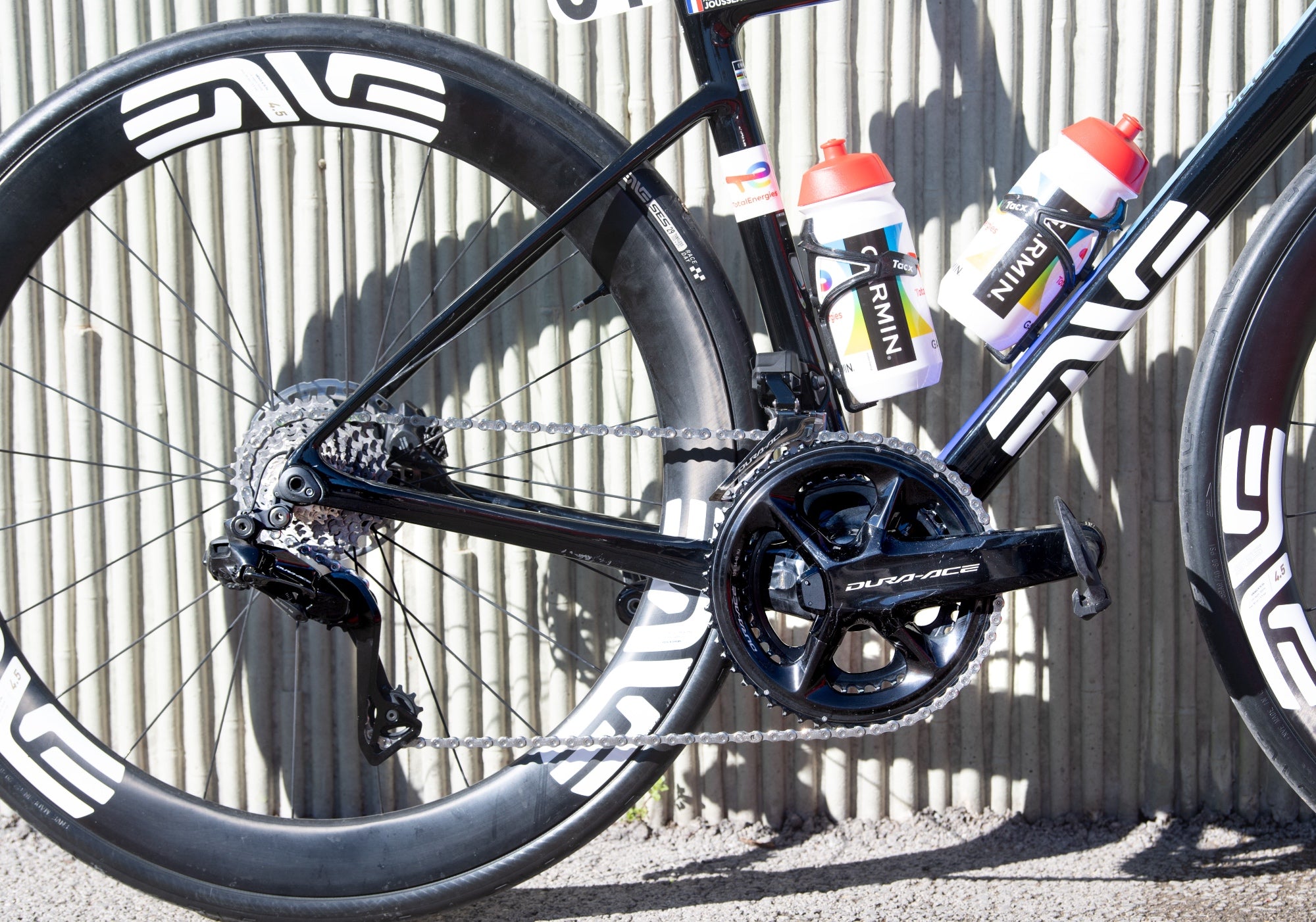 Shimano Dura-Ace drivetrain on a TotalEnergies Enve Melee bike