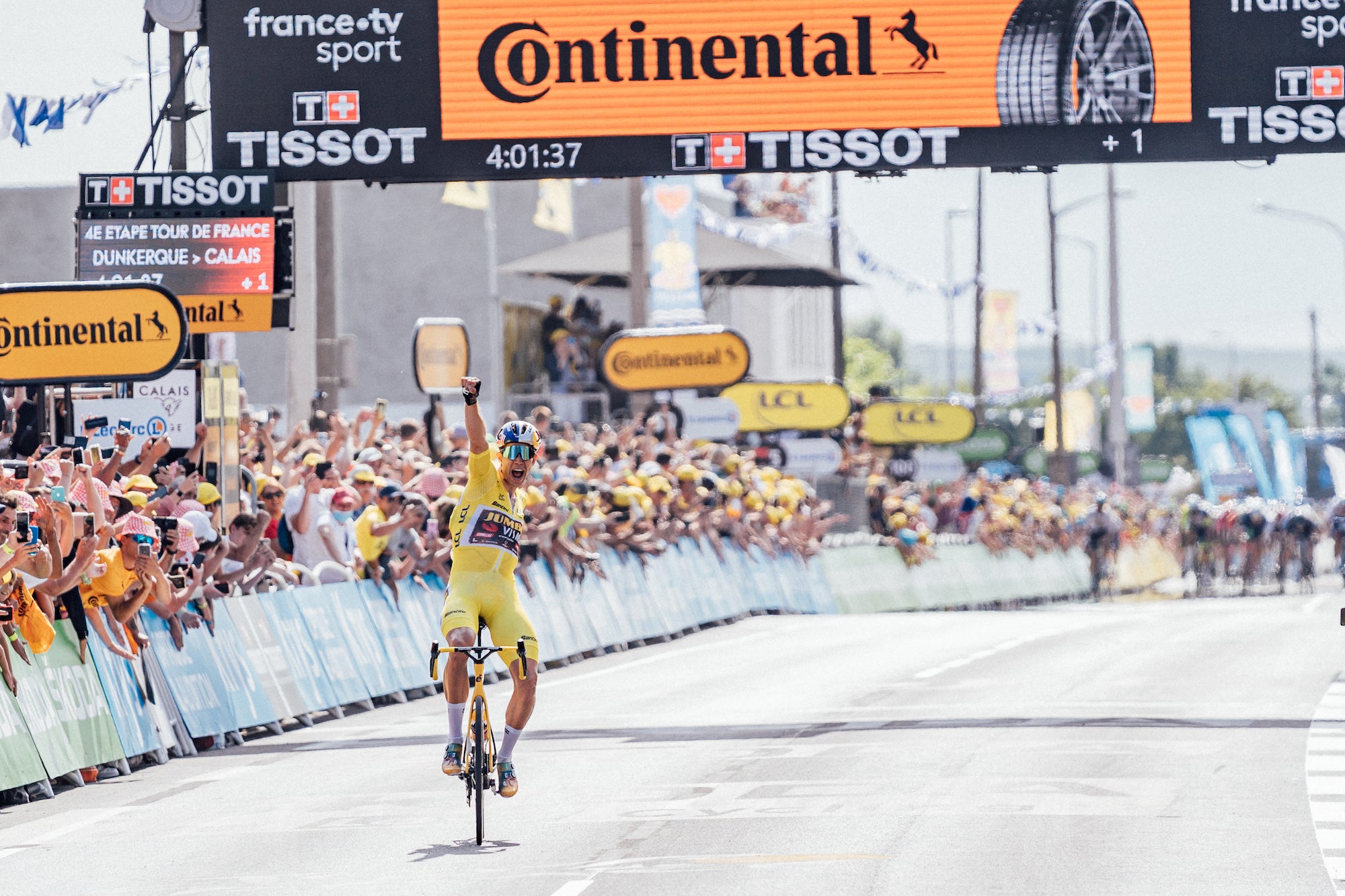 How to watch and live stream the 2023 Tour de France