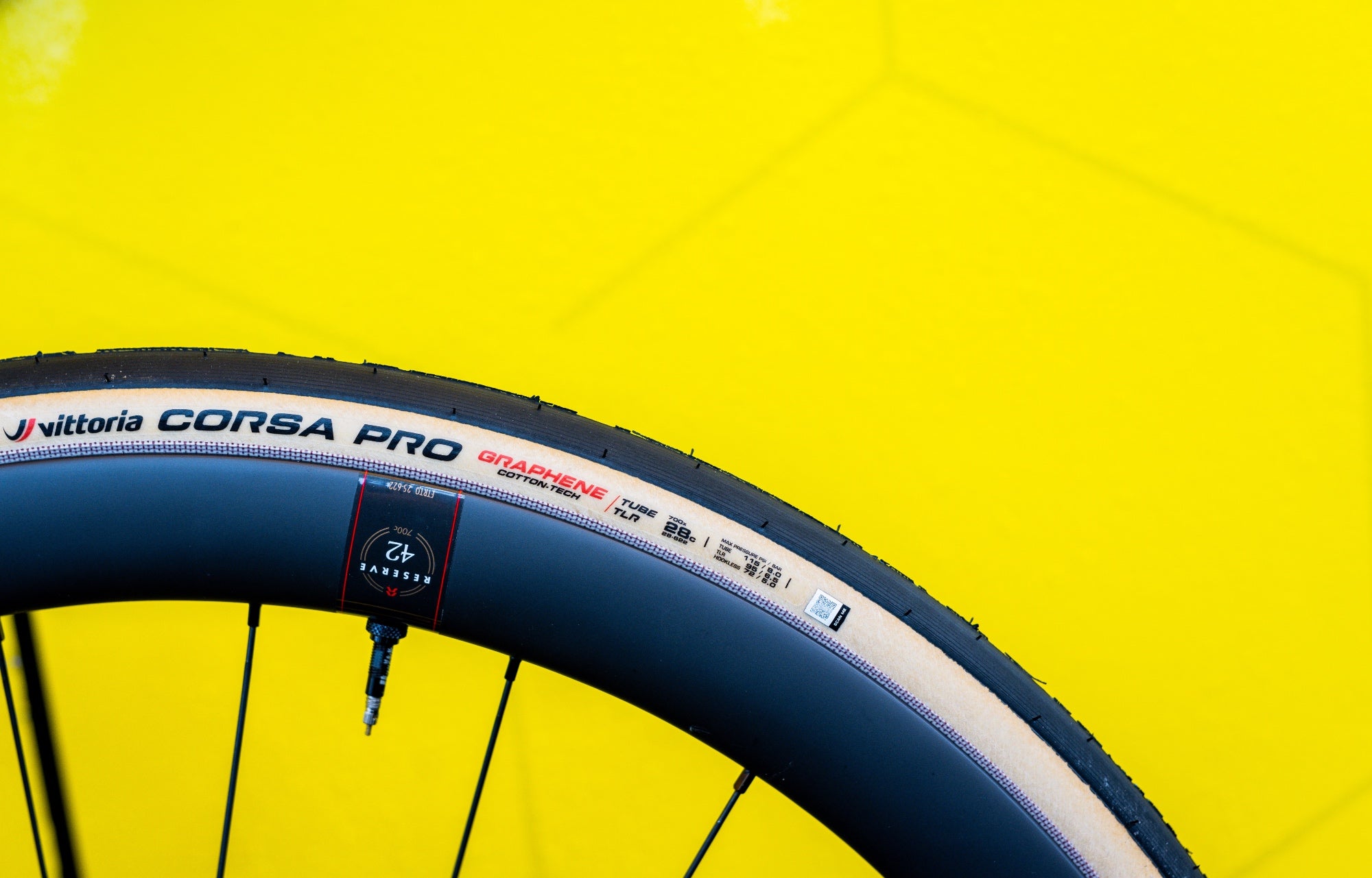 Reserve front wheel and Vittoria Corsa Pro tyre of Matteo Jorgenson's bike