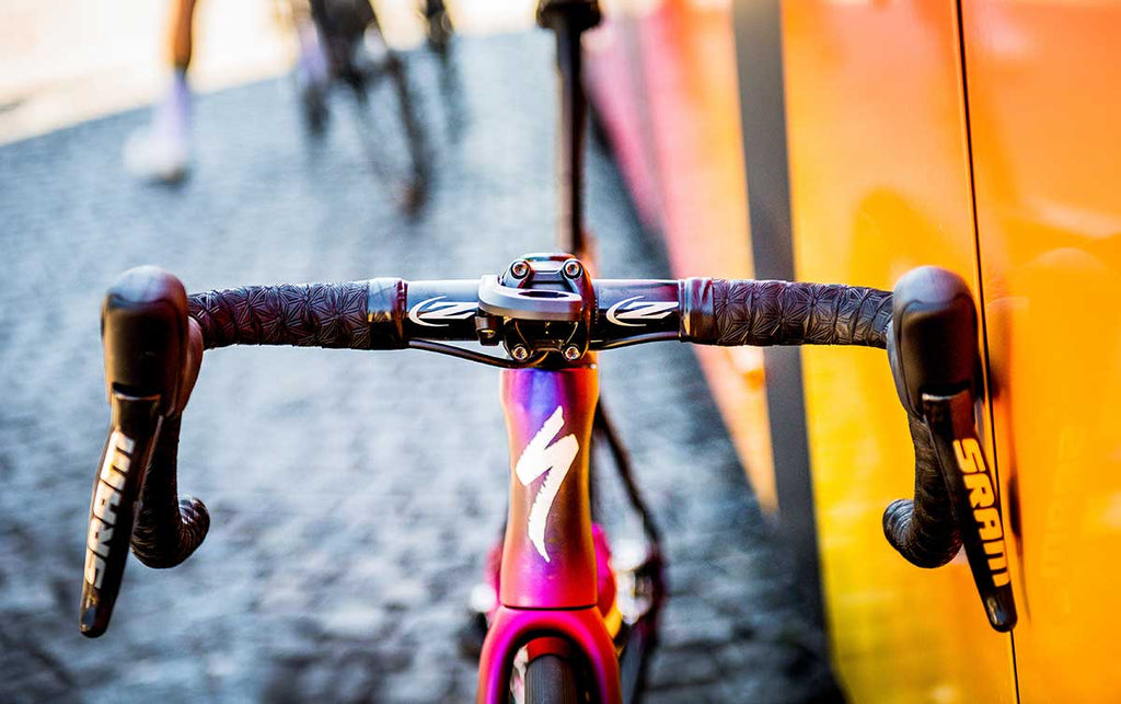 Tour de France Femmes 2022 bikes: Demi Vollering's Specialized S-Works ...