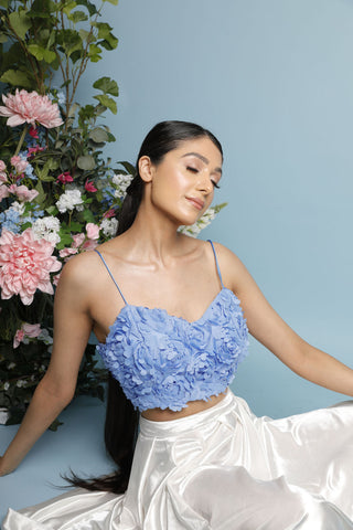 Petal Cami Crop Top in Cream – the naked laundry.