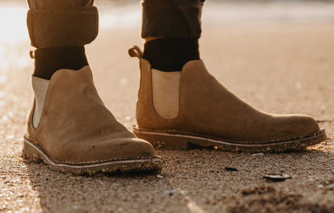 How should Chelsea boots fit? A complete comfort guide