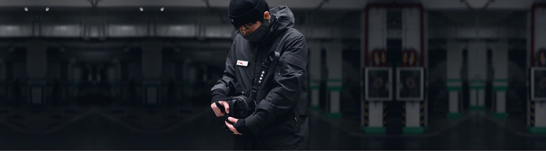 windbreaker techwear jacket