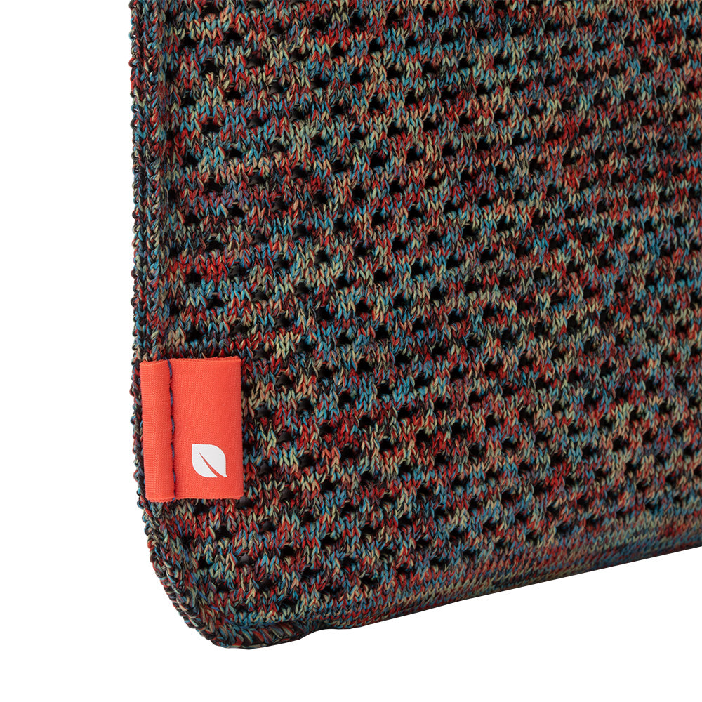 Slip Sleeve with PerformaKnit MacBook Pro (13-inch, - 2009) –
