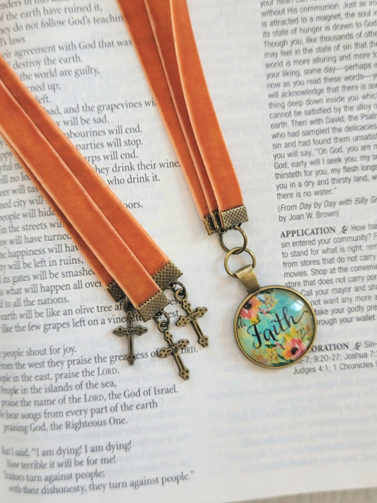 Gypsy Soul Boho Velvet Ribbon Bookmark – Candy's Book Thongs