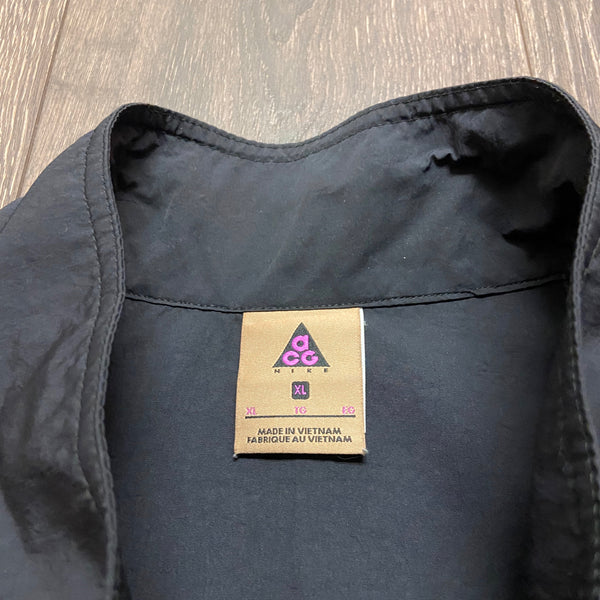 nike acg utility vest