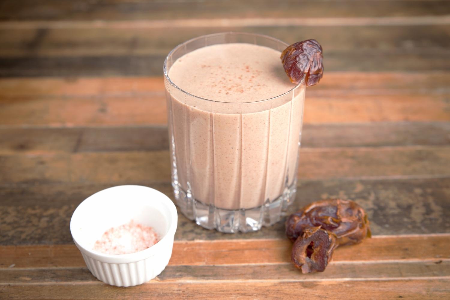 Scrumptious Salted Caramel Smoothie Recipe – Be Well by Kelly