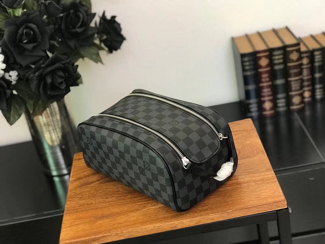 king size toiletry bag