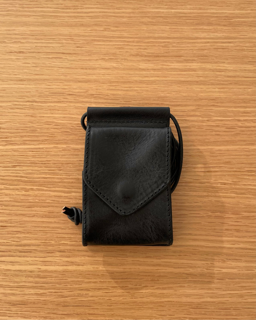 HENDER SCHEME - Half Folded Wallet in Black at TEMPO Design Store 