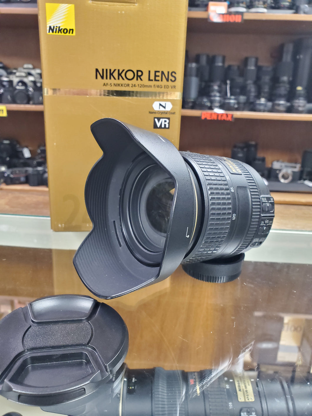 AF-S Nikon 24-120mm f/4G ED VR - Like new - Condition 10/10