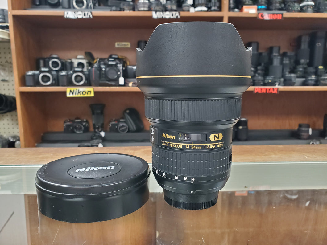 Nikon AF-S NIKKOR 14-24mm f/2.8G ED - Excellent Condition 10/10